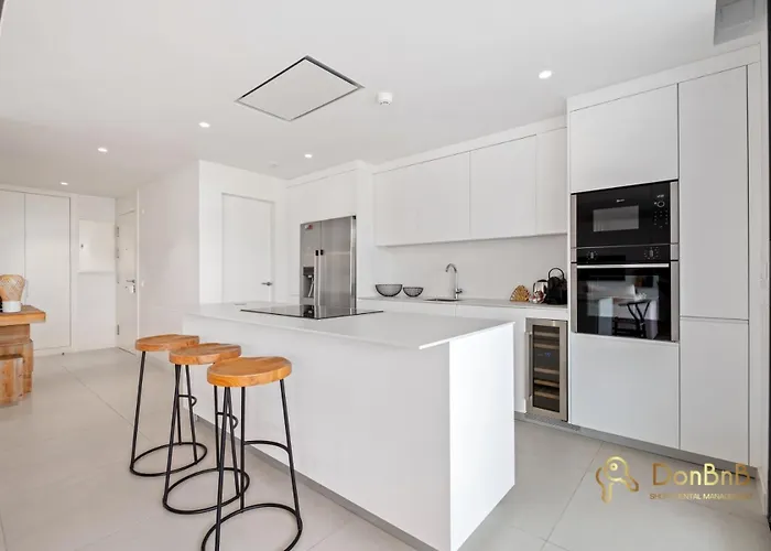 In Higueron West With Garden Apartment Fuengirola